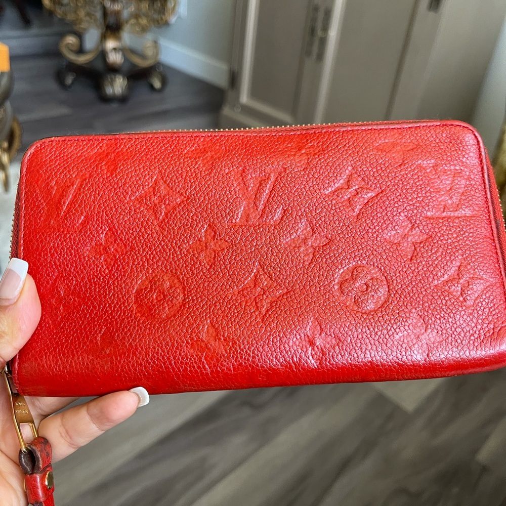 Authentic Louis Vuitton Empreinte Wallet #TS1153